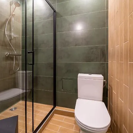 New Flat With Free Underground Parking And Air Conditioning Appartement
