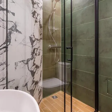 New Flat With Free Underground Parking And Air Conditioning Riga